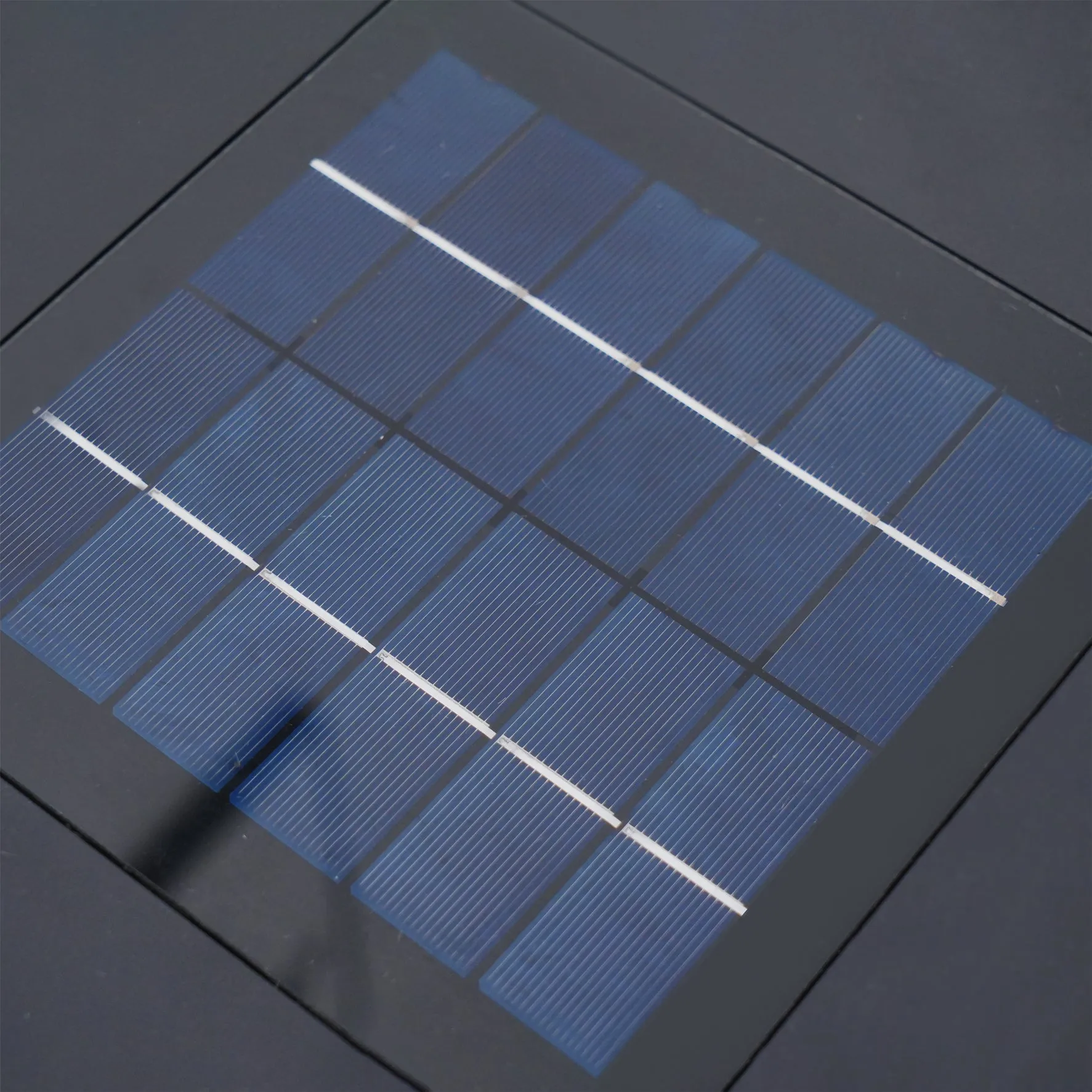 Dojo Lantern Outdoor Lamp With Solar Panel