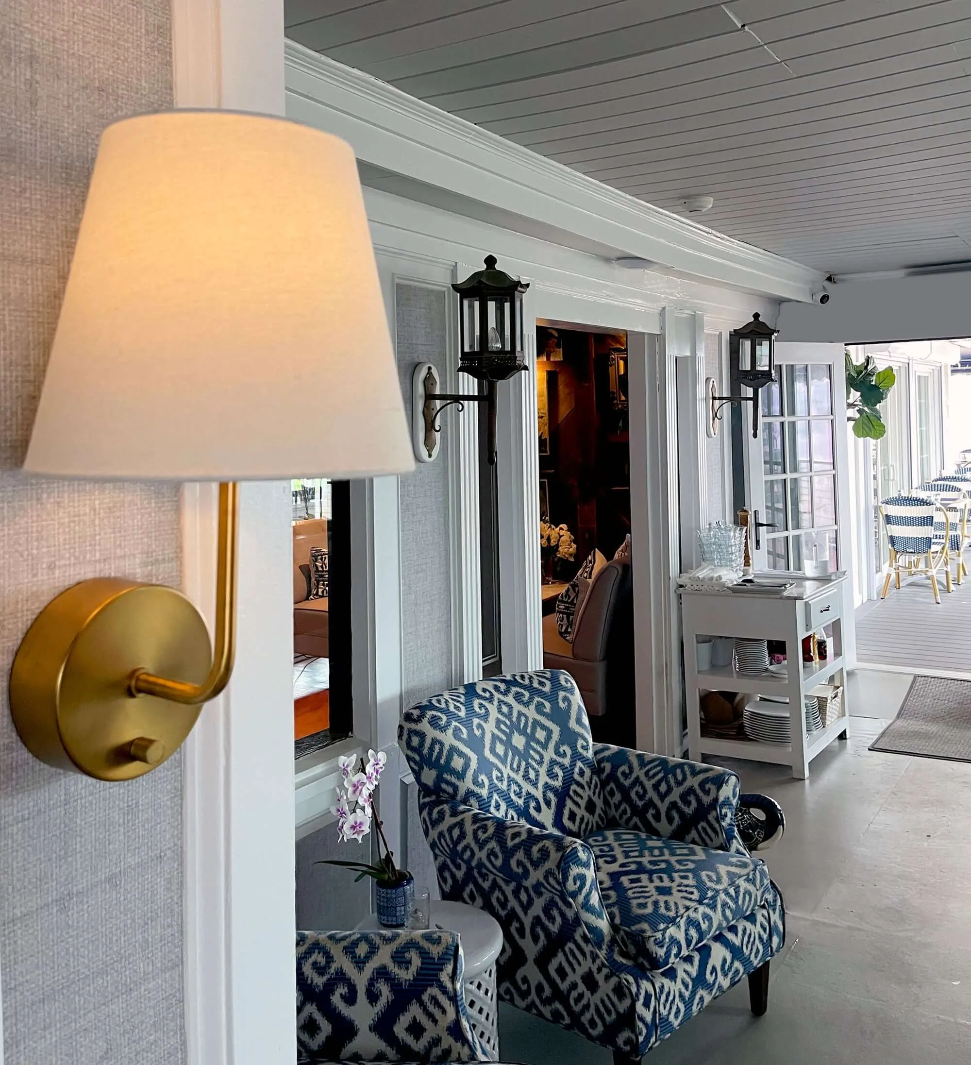 Emily Cordless Wall Sconce - Antique Brass