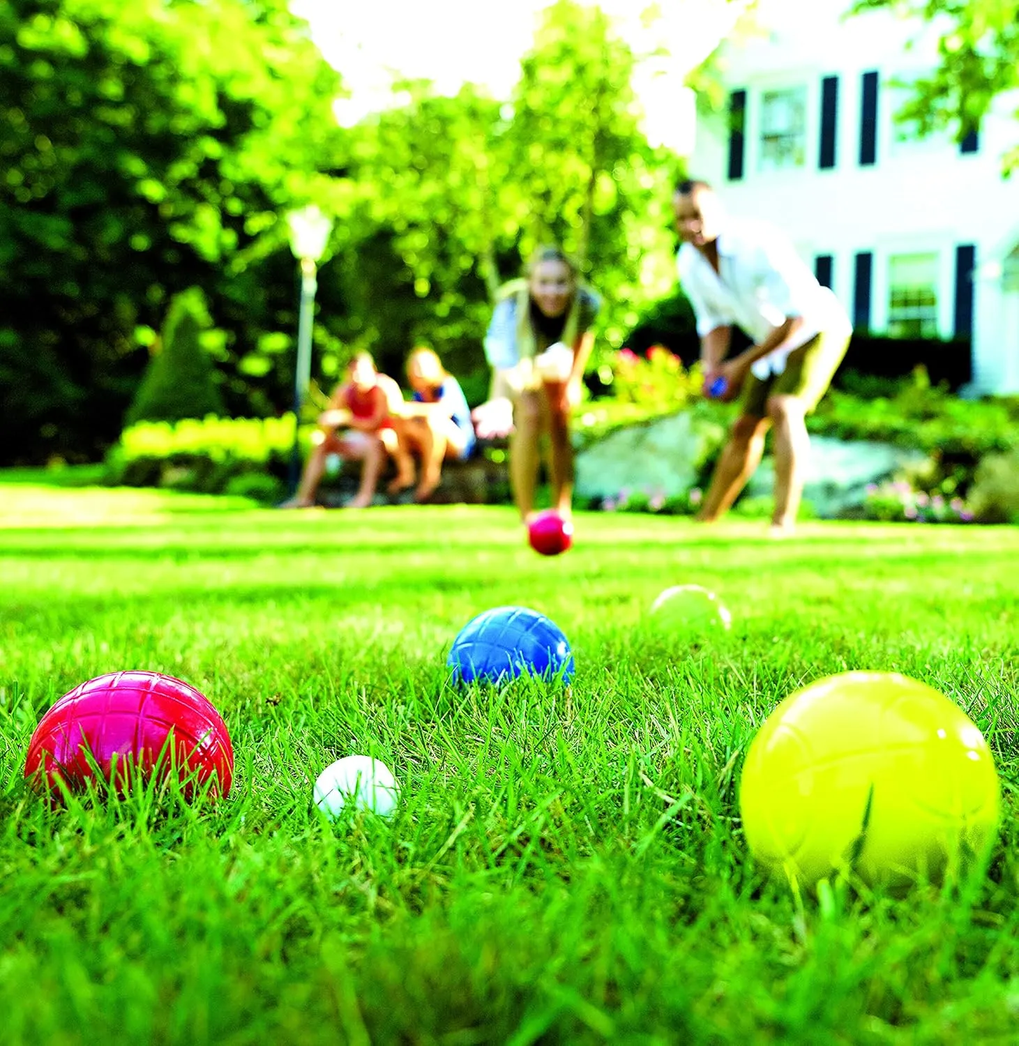 Franklin Sports Bocce Ball Set — 8 All Weather Bocce Balls and 1 Pallino — Beach, Backyard Lawn or Outdoor Party Game — Professional, American, and Starter Set Options