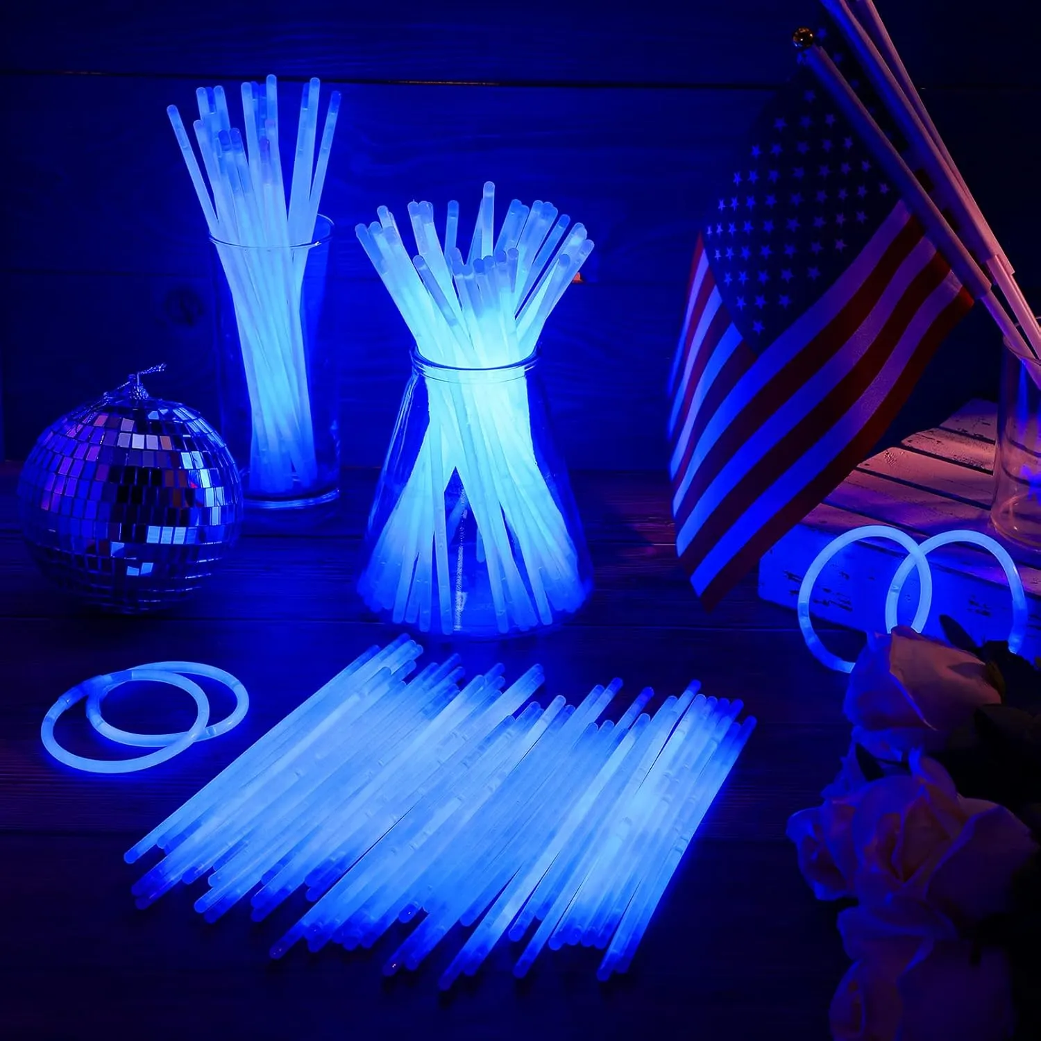 Hanaive 300 Pcs Glow Sticks Bulk 8 Inch Glow in the Dark Party Favors Neon Bracelets and Necklaces Light up Sticks with Connectors for Party Supplies(Blue)