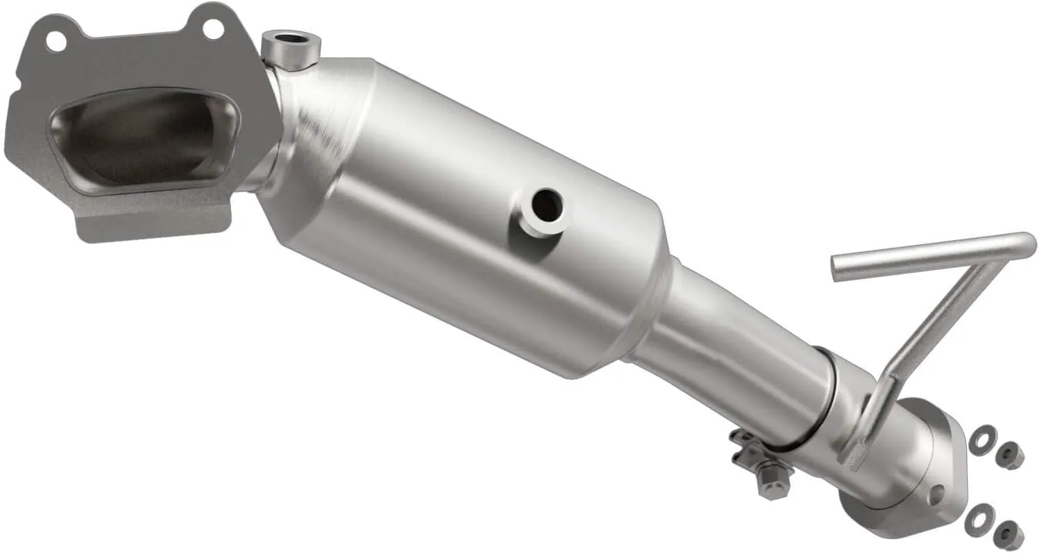 MagnaFlow Catalytic Converter 21-030: OEM Grade, Direct-Fit, For 2012-2020 Jeep Wrangler, For 2018 Jeep Wrangler JK, For 2020 Jeep Gladiator (EPA Compliant)