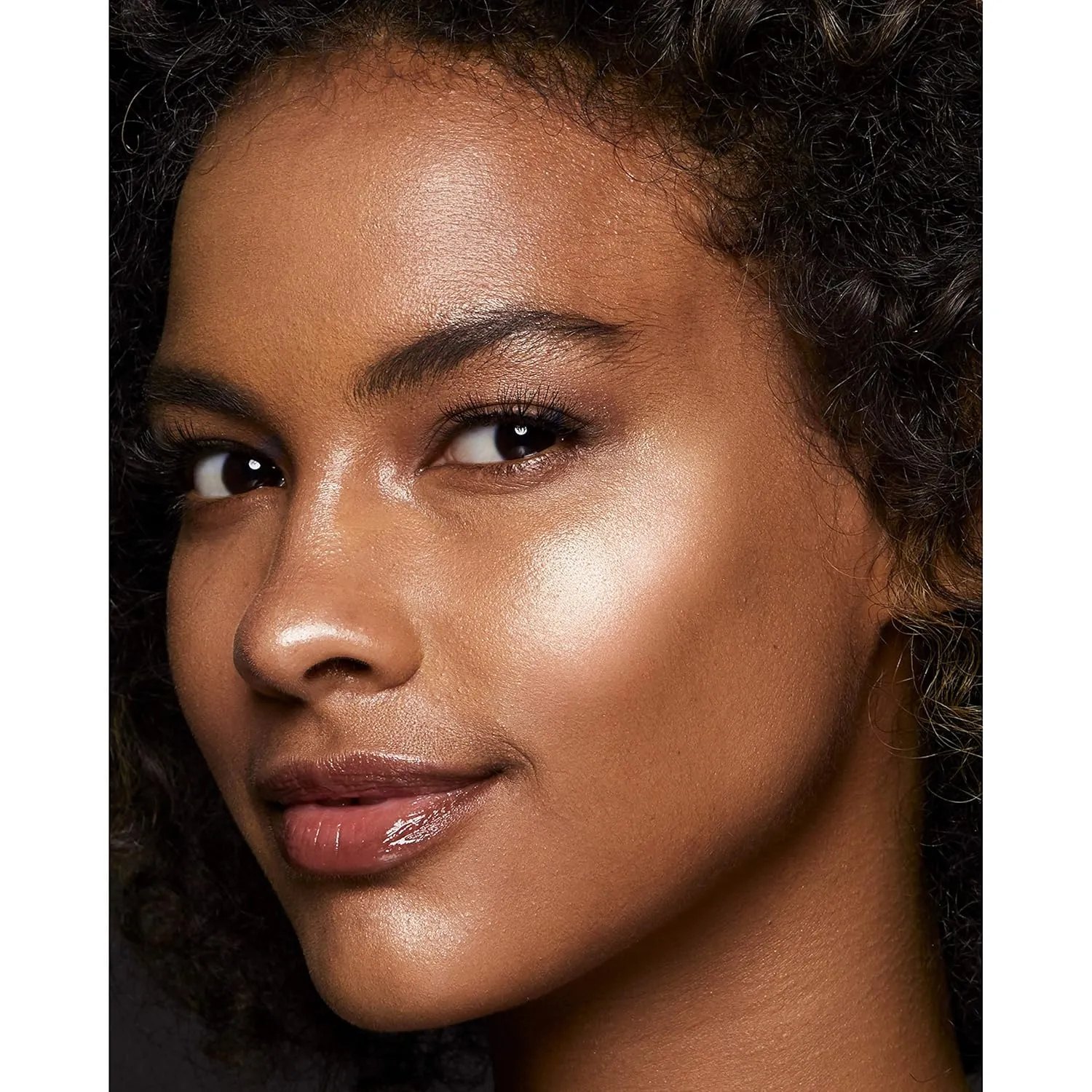 Neutrogena Hydro Boost Illuminator Makeup Stick with Hyaluronic Acid, Moisturizing Highlighter to Improve & Illuminate Skin, Dermatologist-Tested with Mistake-Proof Application, 0.29 oz