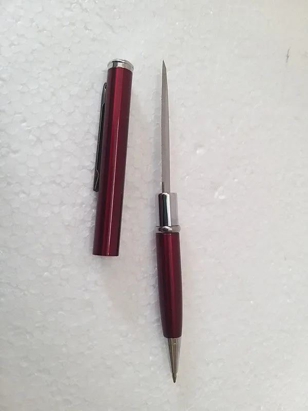 Red Pen Knife for Professional Use (1369)