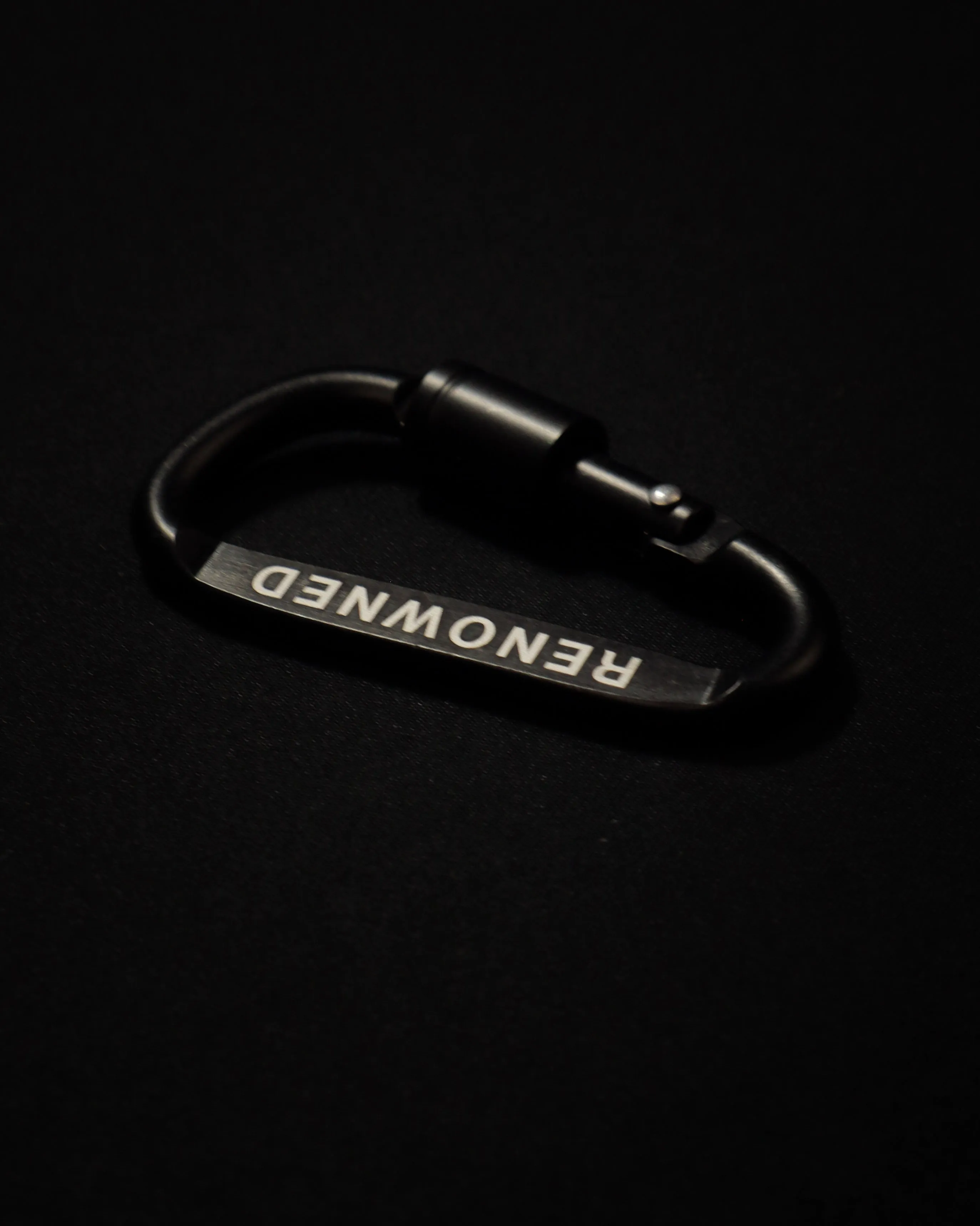 Renowned Black Carabiner
