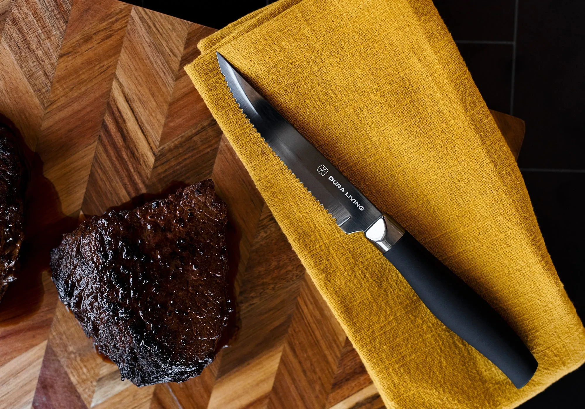 Titan Set of 4 Steak Knives - Black by Dura Living