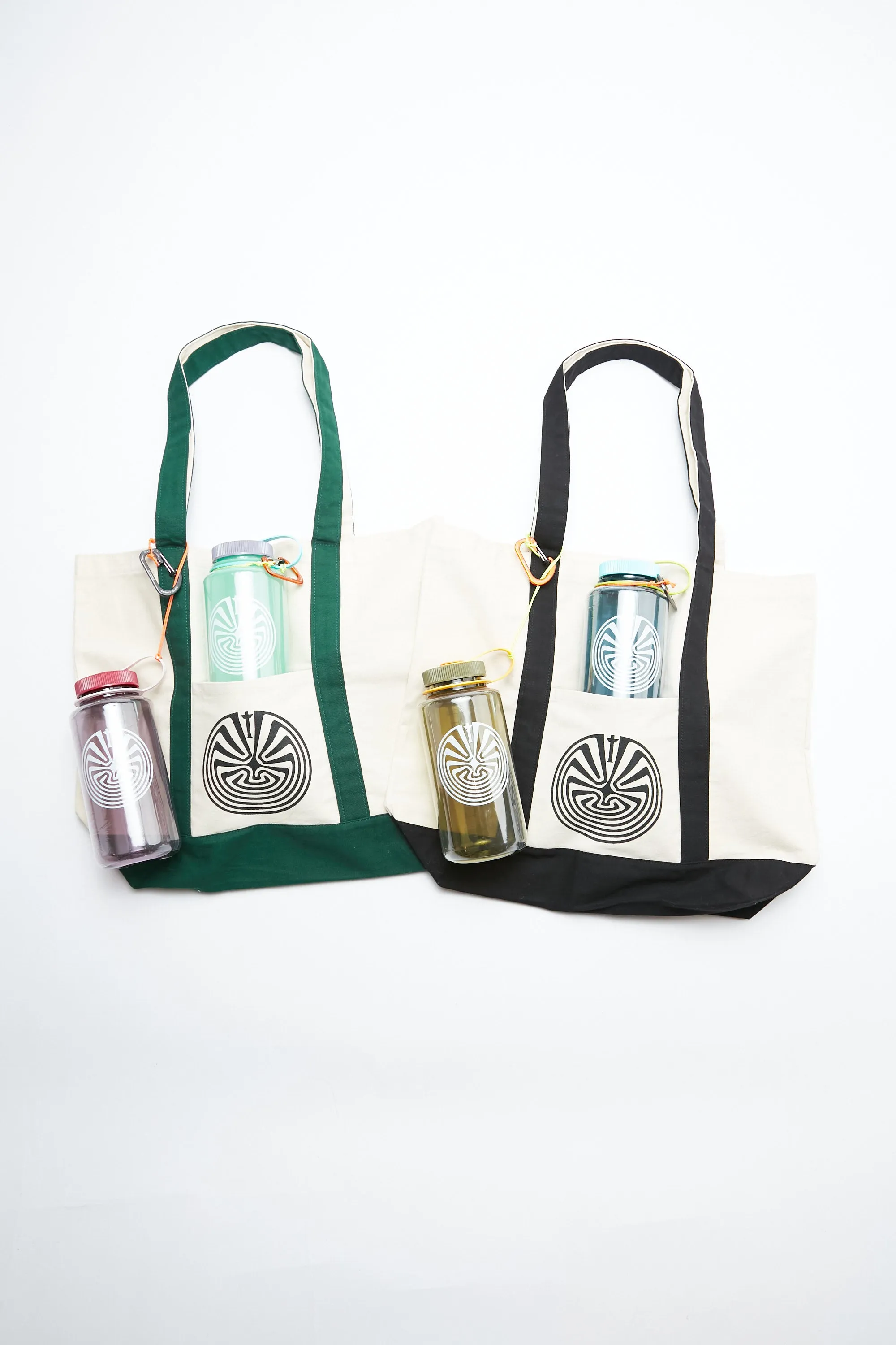 Totem Brand Co. x Nalgene "Totem in the Maze" 32 oz. Tritan Wide Mouth Bottle - Seafoam/Iridescent-Platinum