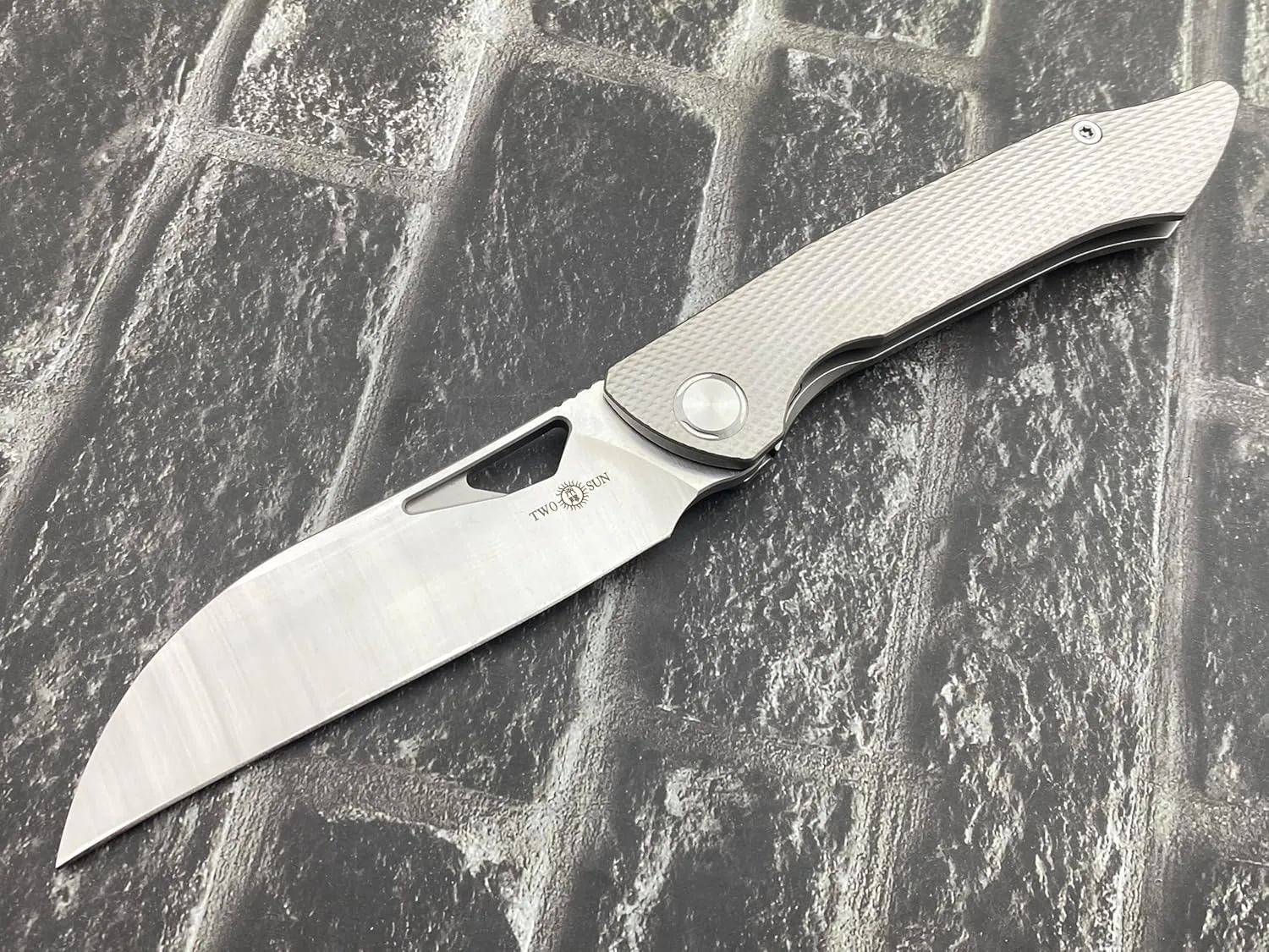 TwoSun TS279-14C28N Folding Knife 14C28N Blade TC4 Titanium Handle Outdoor Camping Pocket Knife